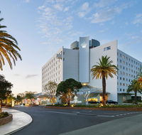 Crown Promenade Perth - Kawana Tourism