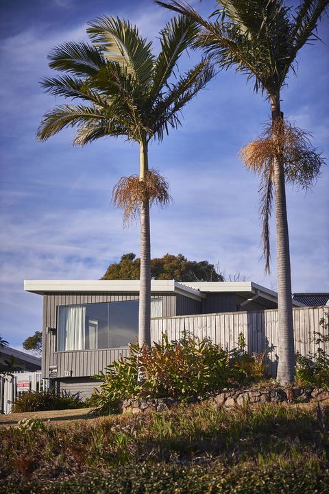 Harbour View Apartments - Kawana Tourism 11