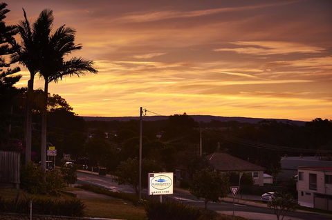 Harbour View Apartments - Kawana Tourism 21