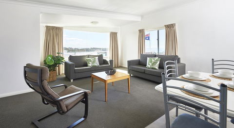 Harbour View Apartments - Kawana Tourism 13