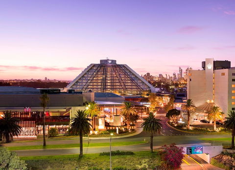 Crown Metropol Perth - Kawana Tourism 5