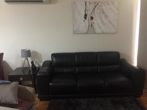 Parklane Apartments - Kawana Tourism 2