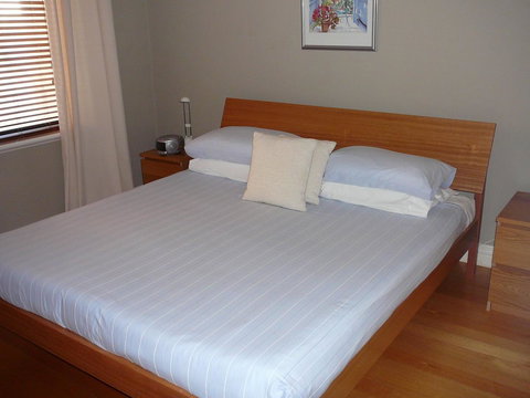 Parklane Apartments - Kawana Tourism 26