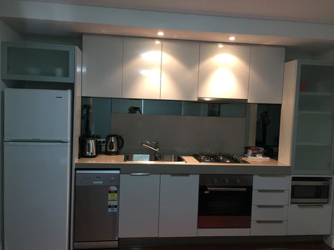 Parklane Apartments - Kawana Tourism 22