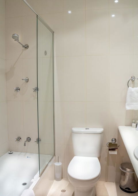 European Hotel - Kawana Tourism 30