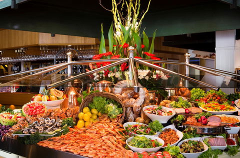 European Hotel - Kawana Tourism 5