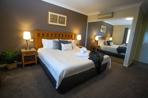 Perth Short Stays - Kawana Tourism 5