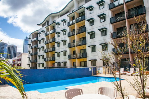 Perth Short Stays - Kawana Tourism 24
