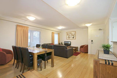 Perth Short Stays - Kawana Tourism 39