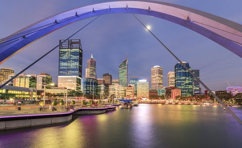 Perth Short Stays - Kawana Tourism 21