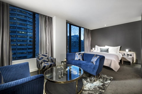 The Melbourne Hotel - Kawana Tourism 3
