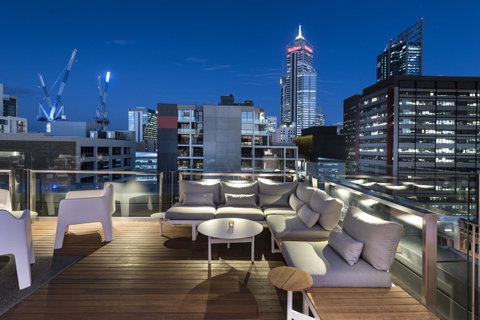 The Melbourne Hotel - Kawana Tourism 42