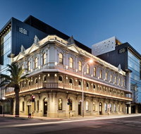 The Melbourne Hotel - Kawana Tourism