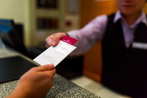 Crowne Plaza Perth, An IHG Hotel - Kawana Tourism 12