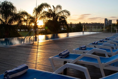 Crowne Plaza Perth, An IHG Hotel - Kawana Tourism 18