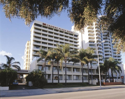 Crowne Plaza Perth, An IHG Hotel - Kawana Tourism 23