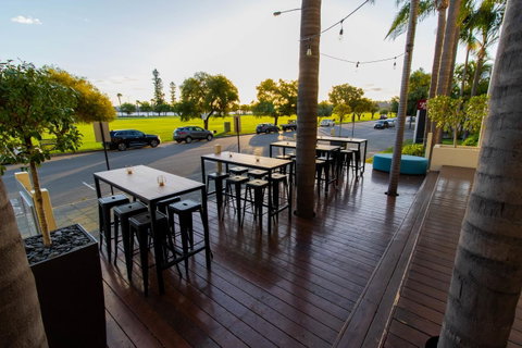 Crowne Plaza Perth, An IHG Hotel - Kawana Tourism 25