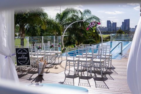 Crowne Plaza Perth, An IHG Hotel - Kawana Tourism 28