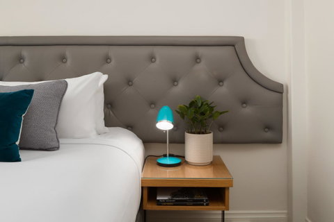 Pensione Hotel Perth - Kawana Tourism 23