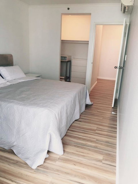 Centre Of Perth Whole Apartment W/view&spa&pool&wifi - Kawana Tourism 9