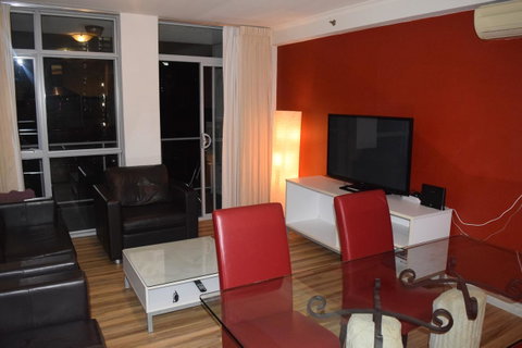 Centre Of Perth Whole Apartment W/view&spa&pool&wifi - Kawana Tourism 3