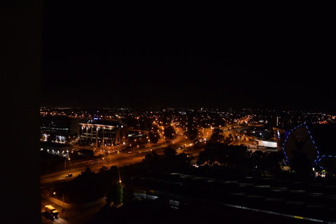 Centre Of Perth Whole Apartment W/view&spa&pool&wifi - Kawana Tourism 18