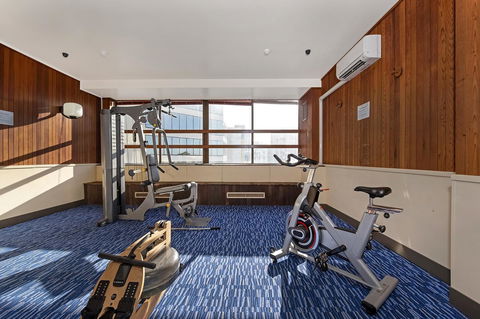 Quality Hotel Ambassador Perth - Kawana Tourism 29