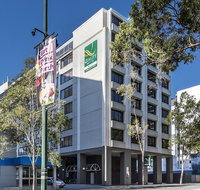 Quality Hotel Ambassador Perth - Kawana Tourism