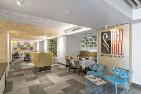 Metro Hotel Perth - Kawana Tourism 7