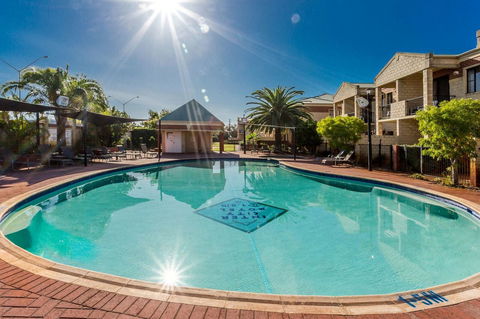 Country Comfort Perth - Kawana Tourism 38