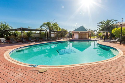 Country Comfort Perth - Kawana Tourism 37