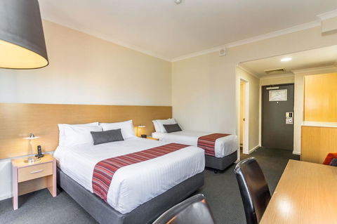 Country Comfort Perth - Kawana Tourism 31