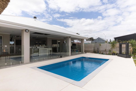Epsom On Swan Bed & Breakfast - Kawana Tourism 7