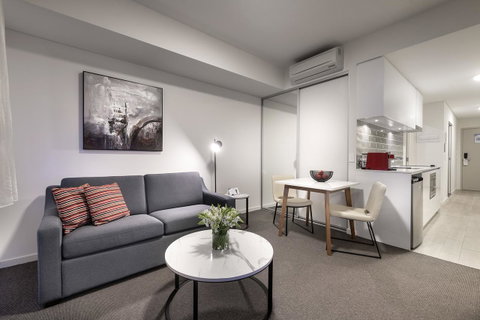 Ramada By Wyndham VetroBlu Scarborough Beach - Kawana Tourism 11
