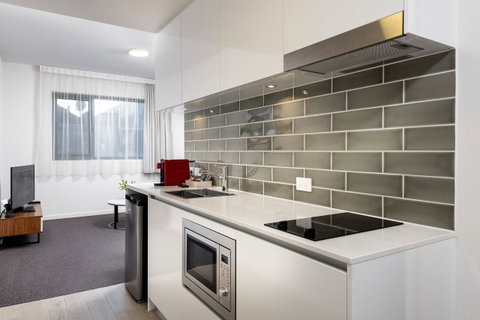 Ramada By Wyndham VetroBlu Scarborough Beach - Kawana Tourism 12