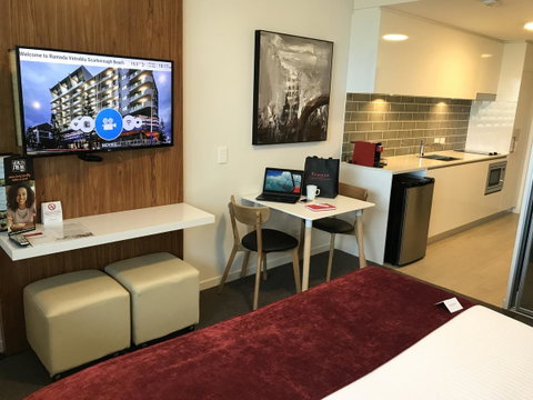Ramada By Wyndham VetroBlu Scarborough Beach - Kawana Tourism 2