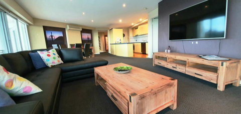 Ocean View-breath Taking Views, Amazing Facilities - Kawana Tourism 14