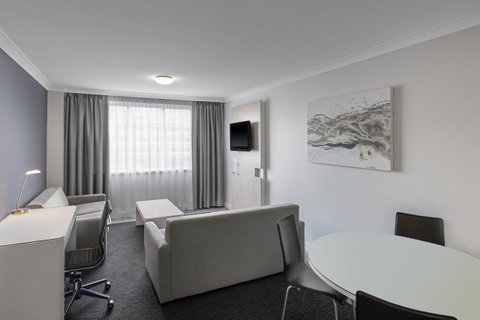 Rendezvous Hotel Perth Central - Kawana Tourism 9