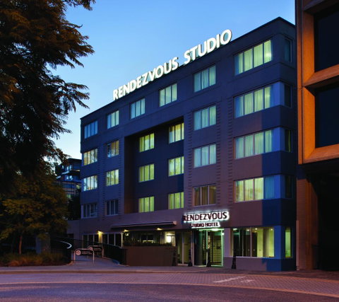 Rendezvous Hotel Perth Central - Kawana Tourism 18