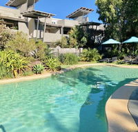East On Byron - Kawana Tourism