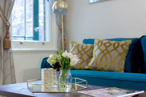 Heritage Townhouse Near Harbour Bridge - Kawana Tourism 5
