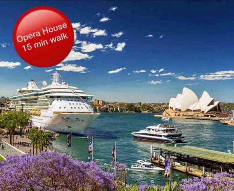 Heritage Townhouse Near Harbour Bridge - Kawana Tourism 1