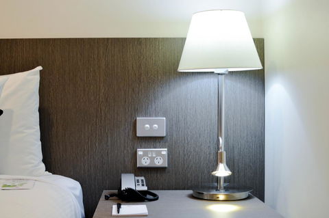 Rydges World Square - Kawana Tourism 9