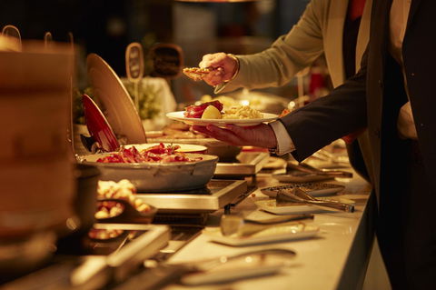 Rydges World Square - Kawana Tourism 32