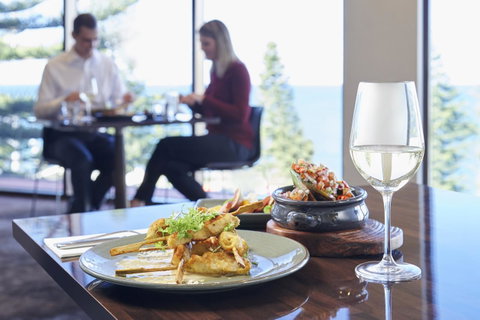 Crowne Plaza Sydney Coogee Beach, An IHG Hotel - Kawana Tourism 29