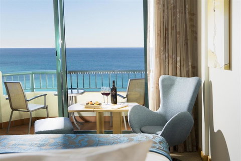 Crowne Plaza Sydney Coogee Beach, An IHG Hotel - Kawana Tourism 4