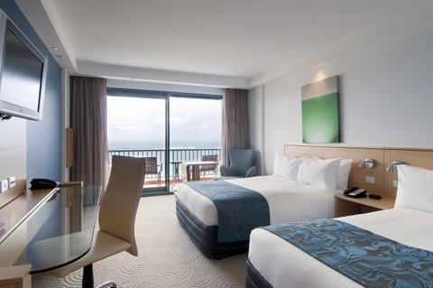 Crowne Plaza Sydney Coogee Beach, An IHG Hotel - Kawana Tourism 11
