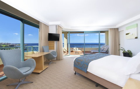 Crowne Plaza Sydney Coogee Beach, An IHG Hotel - Kawana Tourism 3
