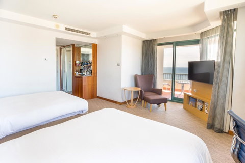 Crowne Plaza Sydney Coogee Beach, An IHG Hotel - Kawana Tourism 8