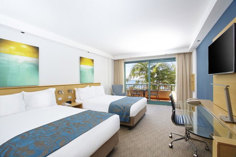 Crowne Plaza Sydney Coogee Beach, An IHG Hotel - Kawana Tourism 43